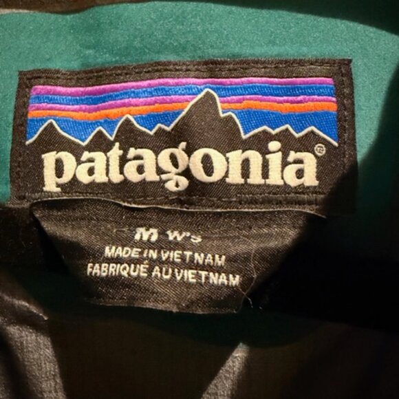 Patagonia Pluma Jacket - Medium - Excellent Condition - Picture 5 of 8